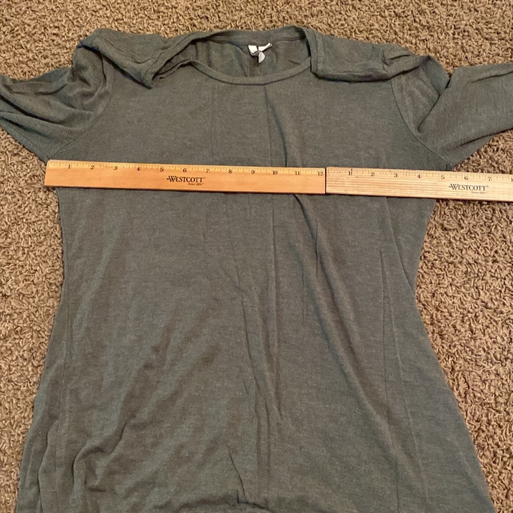 Ladies tee - Picture 5 of 5
